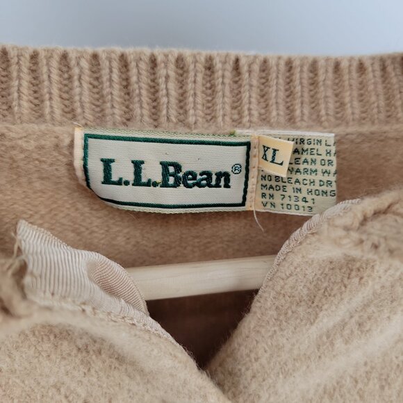 Vintage L.L. Bean Wool Camel Hair Cardigan | Hong Kong | Classic Heritage - Picture 4 of 10